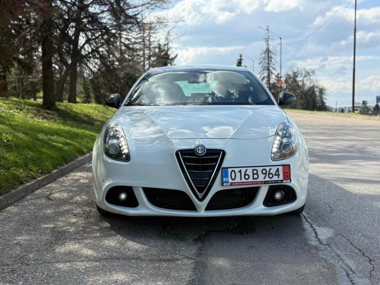Alfa Romeo Giulietta 1750TBi! Quadrifoglio Verde TCT! АВТОМАТ!, снимка 2 - Автомобили и джипове - 53166065