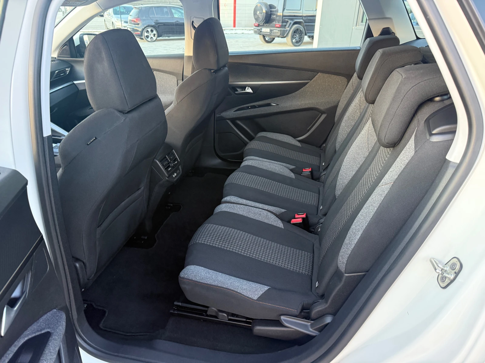 Peugeot 5008 1.5hdi 130 ks �������� ������ !!! | Mobile.bg � ����������� 11