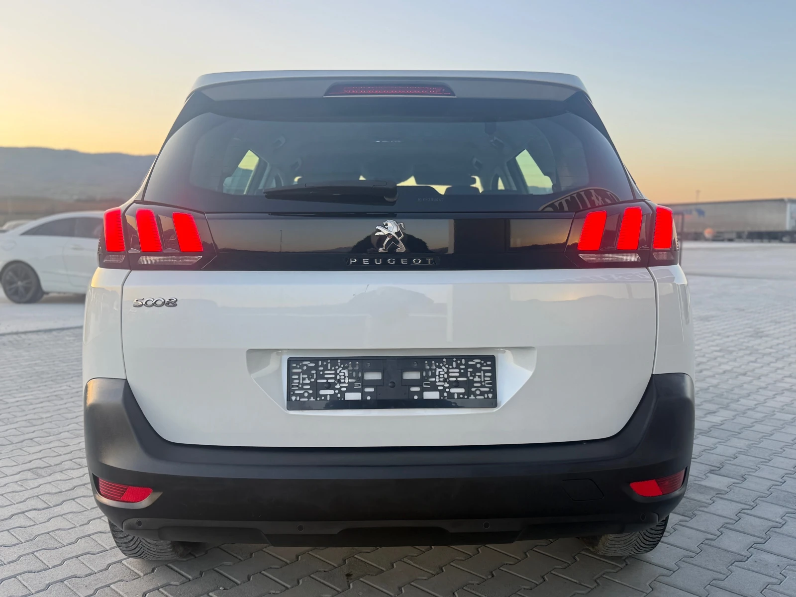 Peugeot 5008 1.5hdi 130 ks �������� ������ !!! | Mobile.bg � ����������� 6