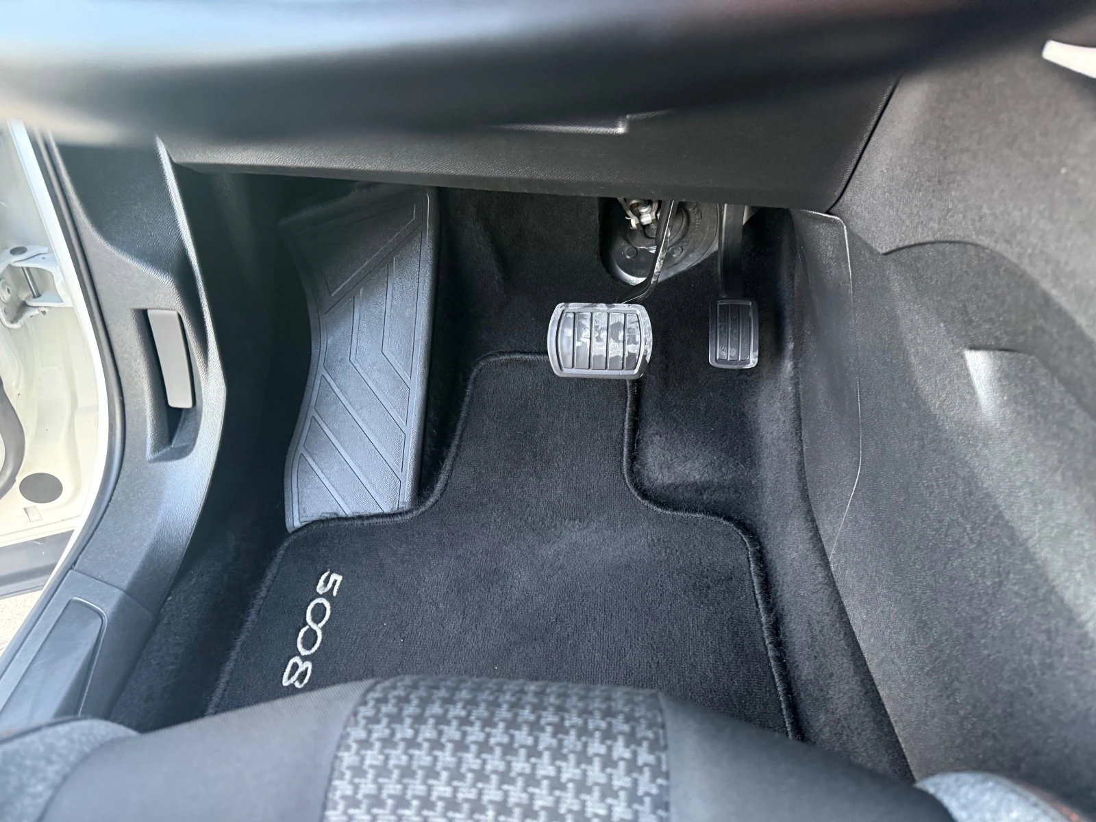 Peugeot 5008 1.5hdi 130 ks �������� ������ !!! | Mobile.bg � ����������� 16