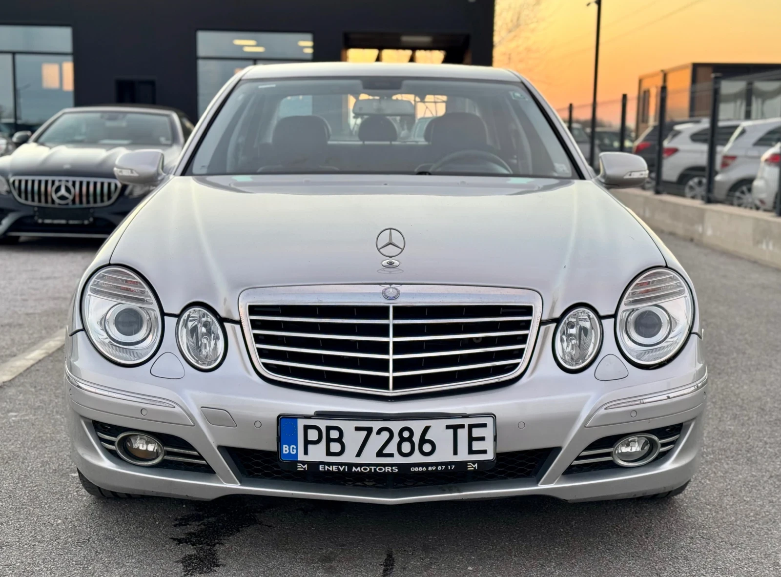 Mercedes-Benz E 300 BLUETEC AVANTGARDE, снимка 2 - Автомобили и джипове - 53814882