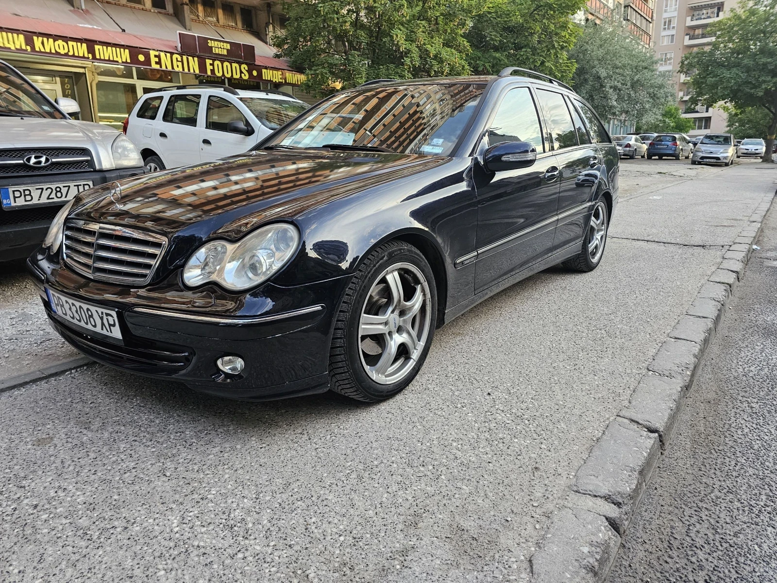 Mercedes-Benz C 180 C180
