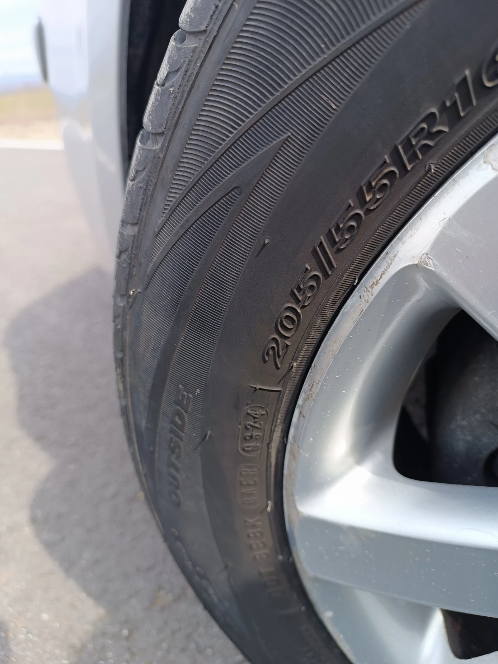 VW Golf Mk5 1.6 FSI, снимка 9 - Автомобили и джипове - 53939319