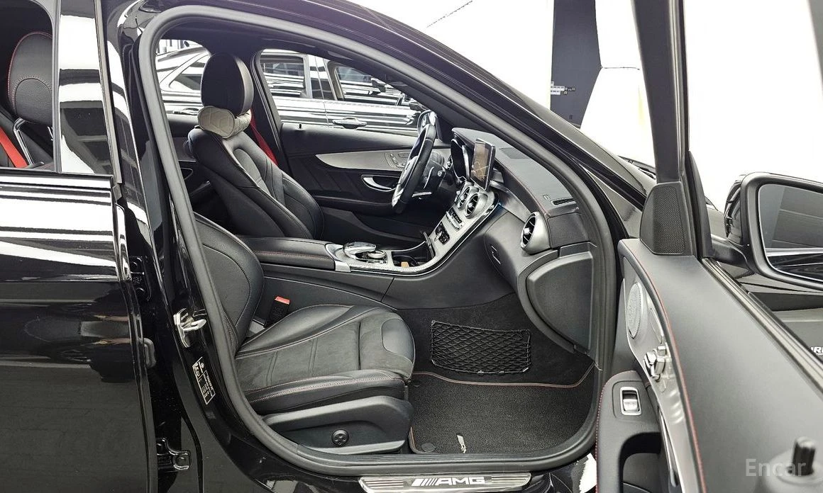 Mercedes-Benz C 43 AMG 4MATIC* BURMESTER* КАМЕРА* 360* LANE* ASSIST* , снимка 9 - Автомобили и джипове - 54080442