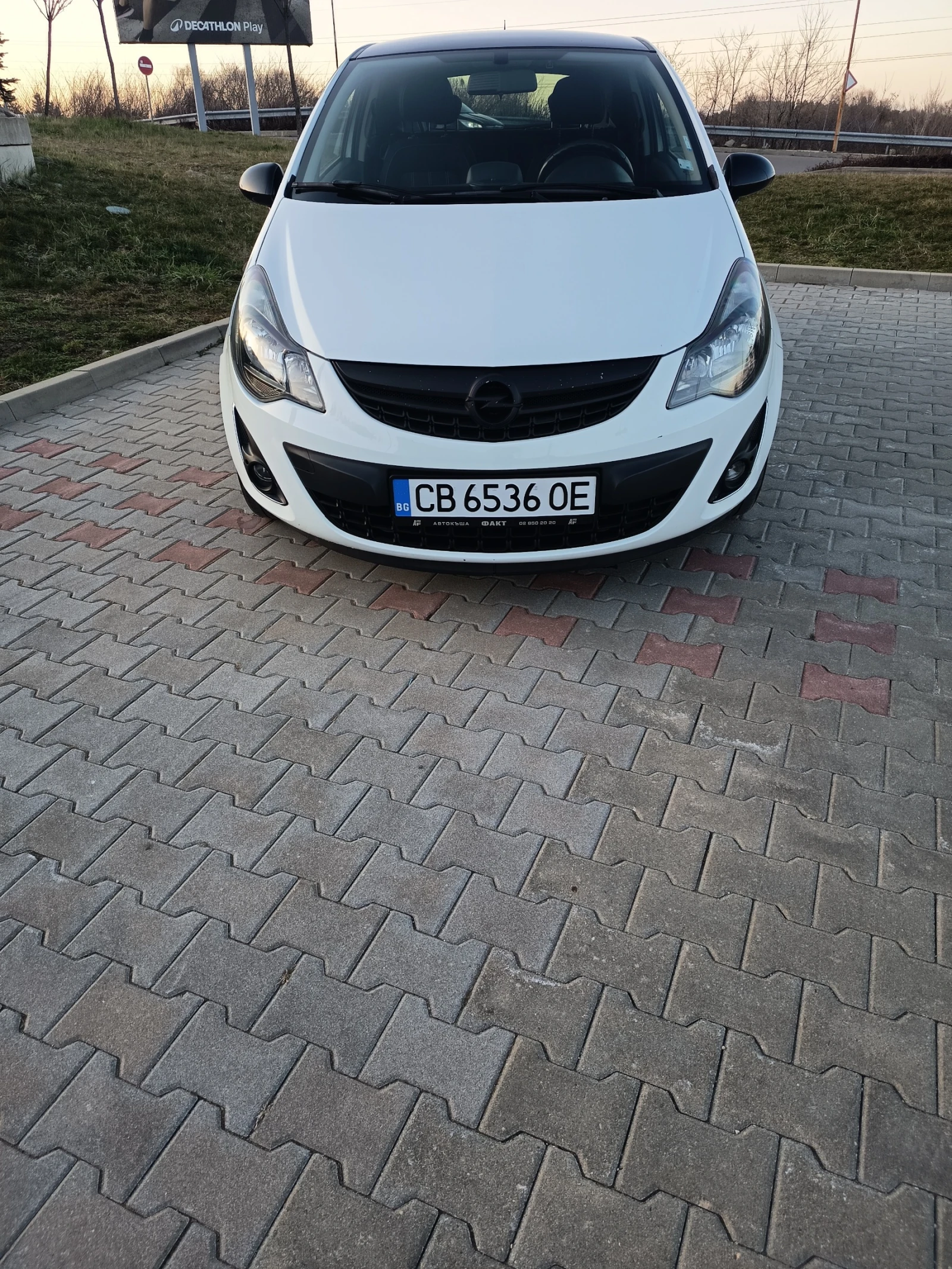 Opel Corsa Opc linia , снимка 6 - Автомобили и джипове - 54257342