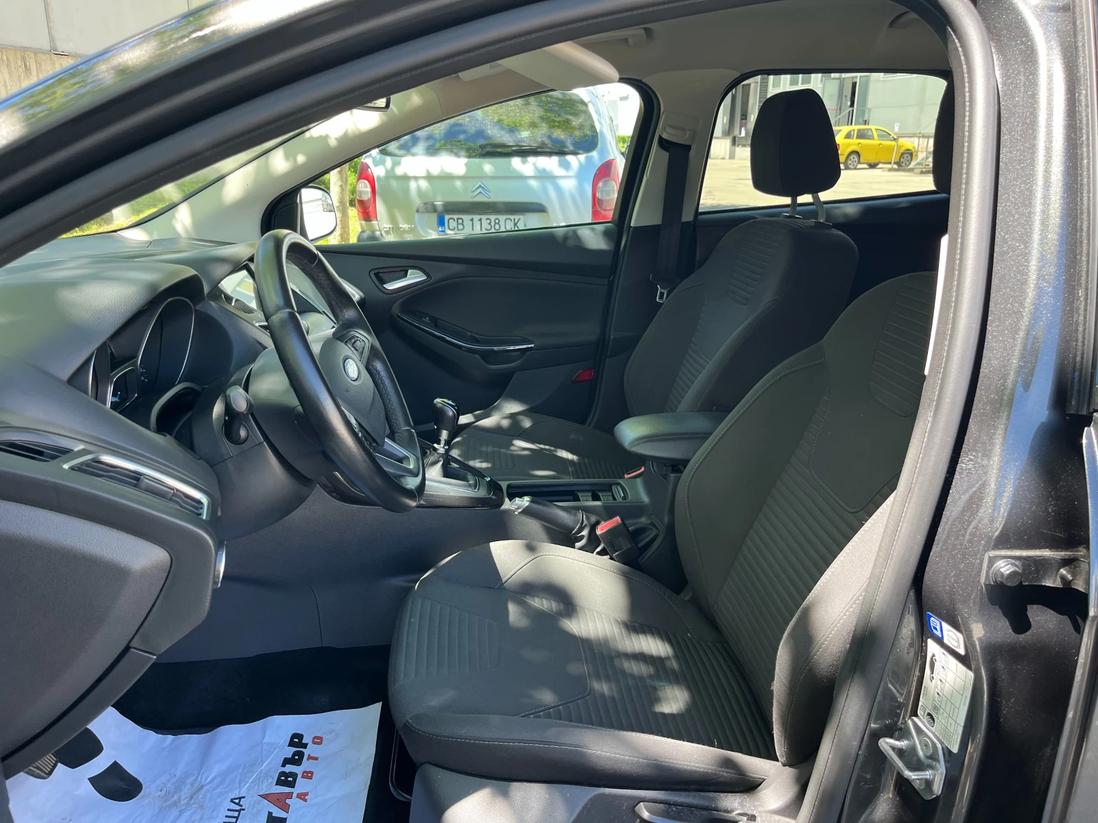 Ford Focus 1.0i 125 к.с./ГАРАНЦИЯ ОТ КЕНТАВЪР, снимка 15 - Автомобили и джипове - 54554945