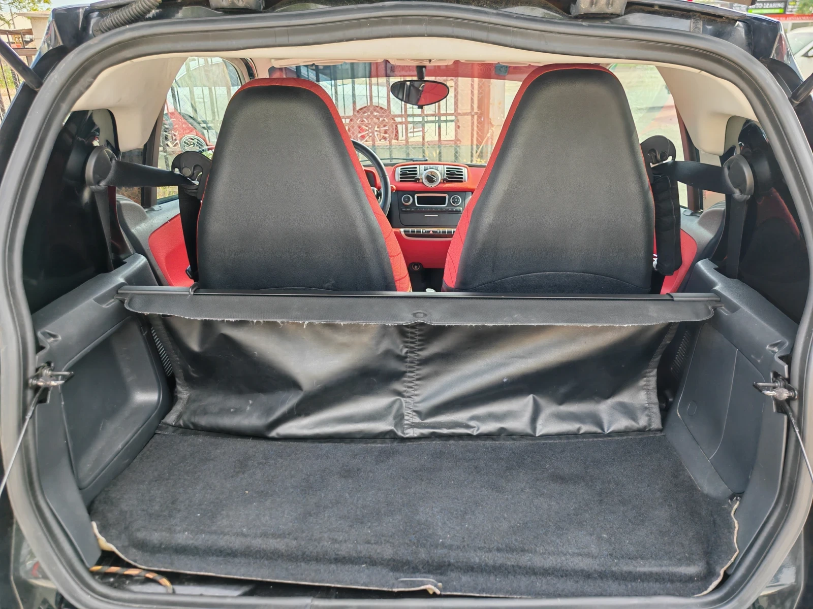 Smart Fortwo 1.0i, снимка 11 - Автомобили и джипове - 54802052