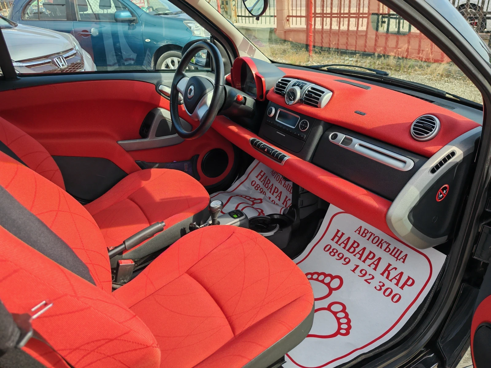 Smart Fortwo 1.0i, снимка 13 - Автомобили и джипове - 54802052