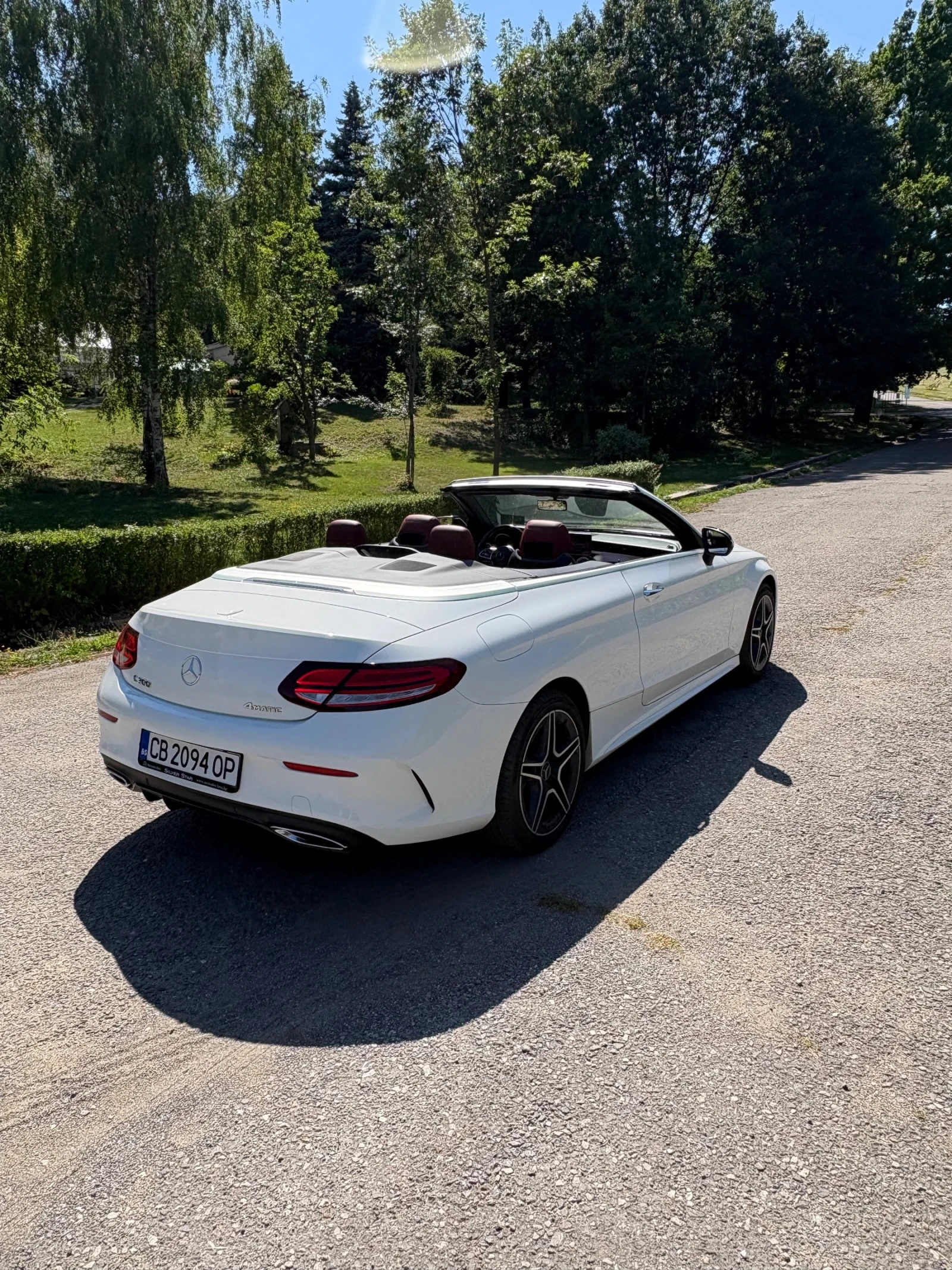 Mercedes-Benz C 300 AMG 4Matic, снимка 9 - Автомобили и джипове - 55506564