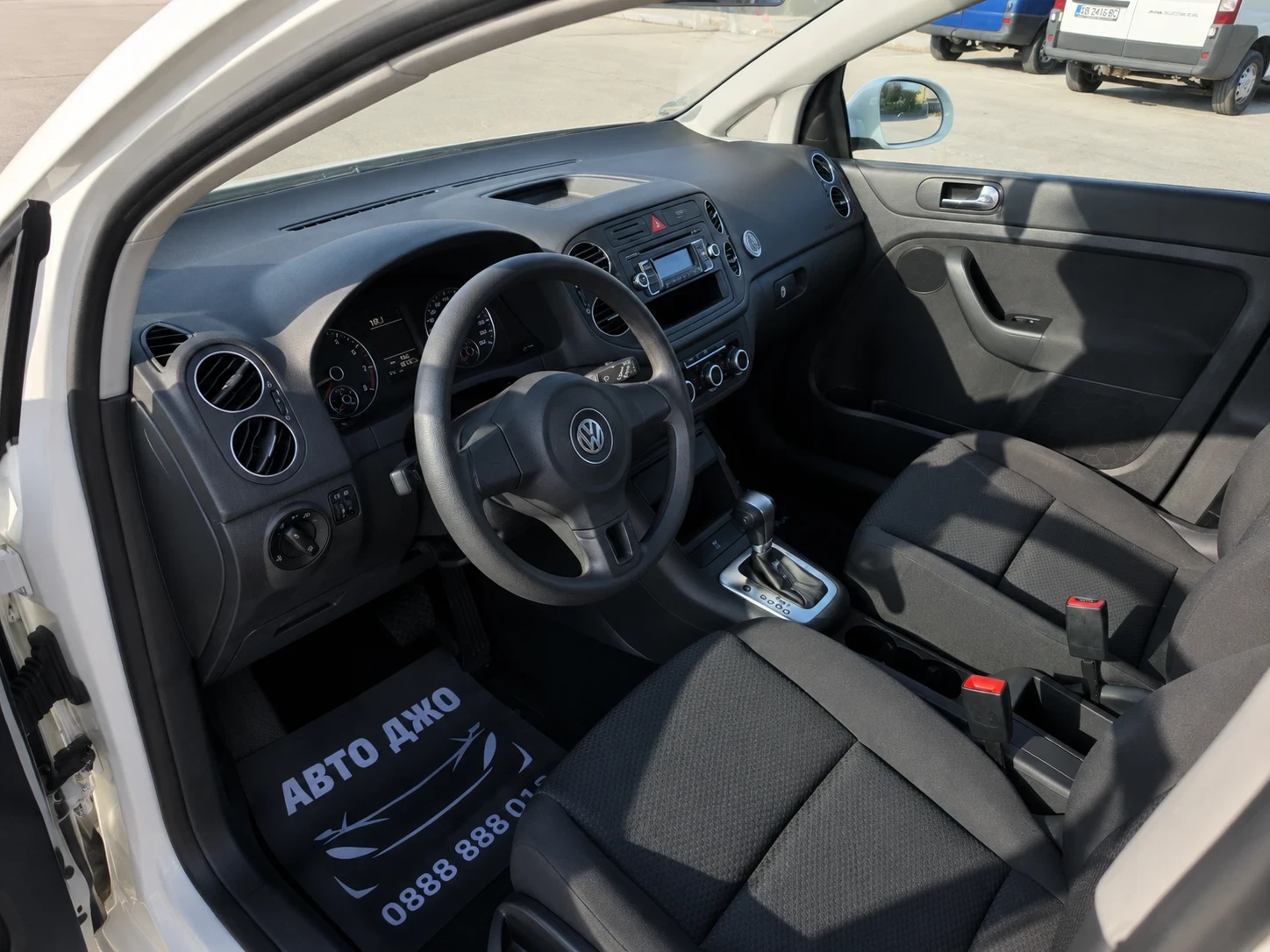 VW Golf Plus AVTOMAT/1.6/16V/115kc, снимка 9 - Автомобили и джипове - 55481981