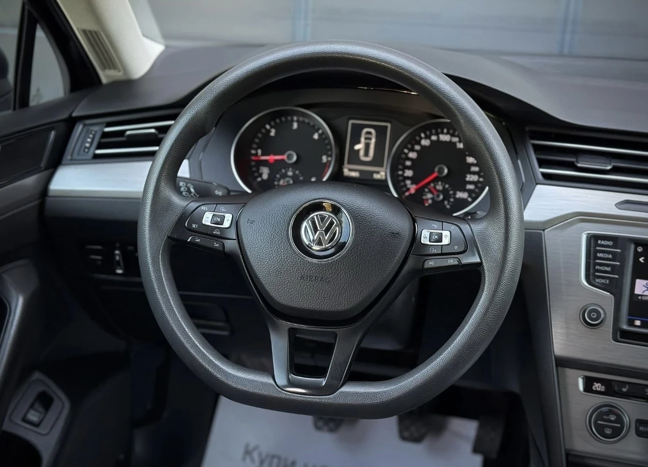 VW Passat * BlueMotion* , снимка 9 - Автомобили и джипове - 55830558