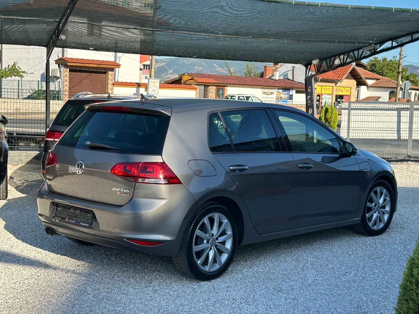 VW Golf Highline* 4motion* Xenon* , снимка 4 - Автомобили и джипове - 56018318