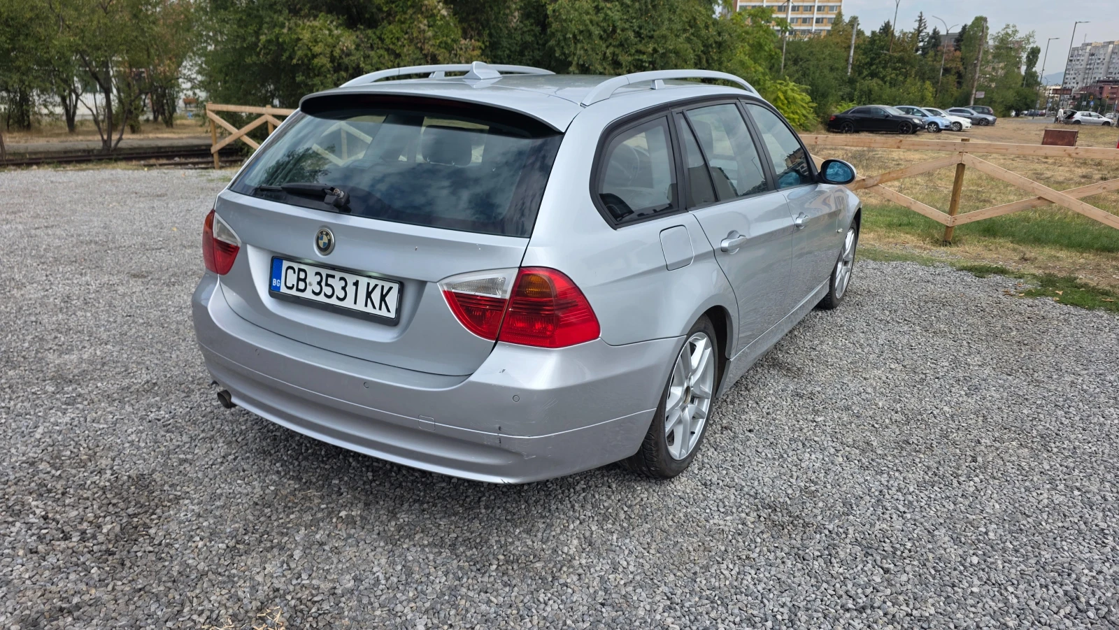 BMW 318, снимка 7 - Автомобили и джипове - 56138773