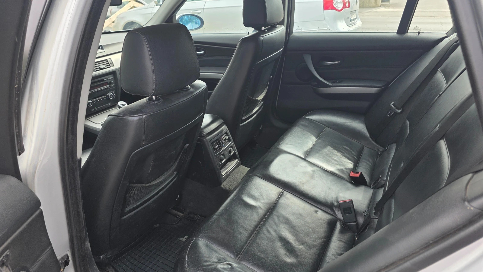 BMW 318, снимка 10 - Автомобили и джипове - 56138773