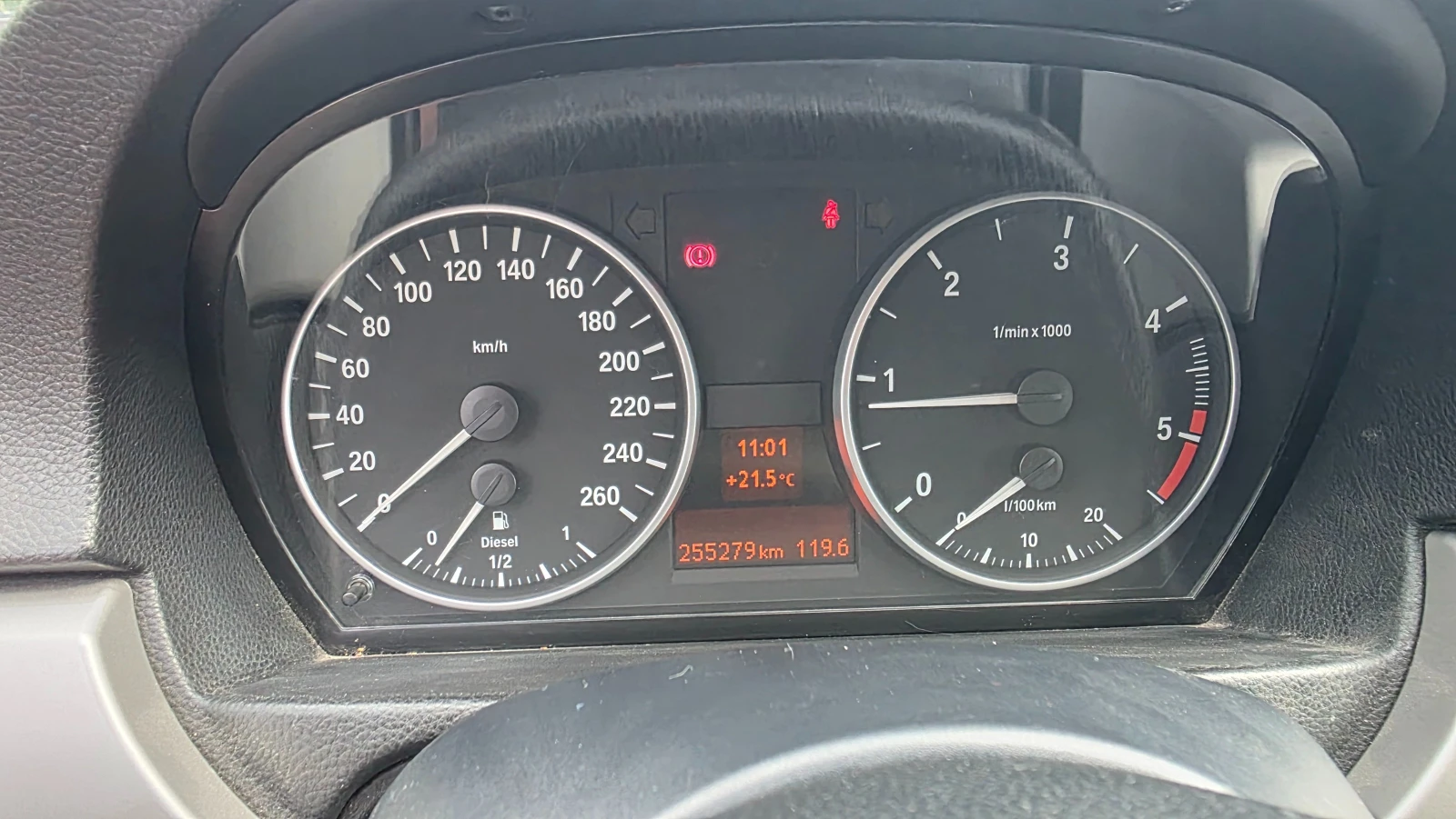 BMW 318, снимка 14 - Автомобили и джипове - 56138773