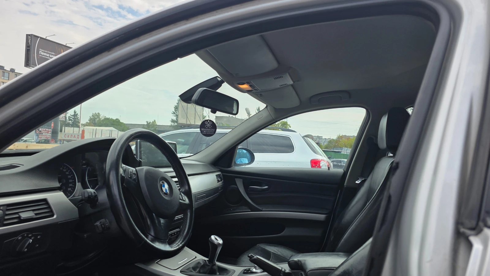 BMW 318, снимка 12 - Автомобили и джипове - 56138773
