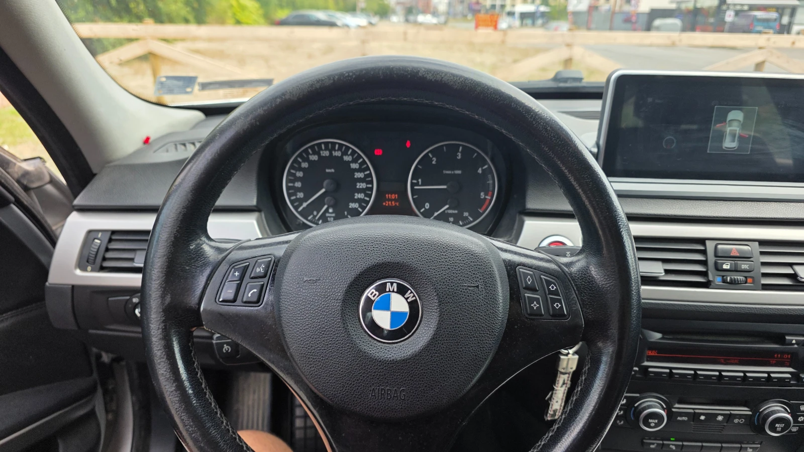 BMW 318, снимка 13 - Автомобили и джипове - 56138773
