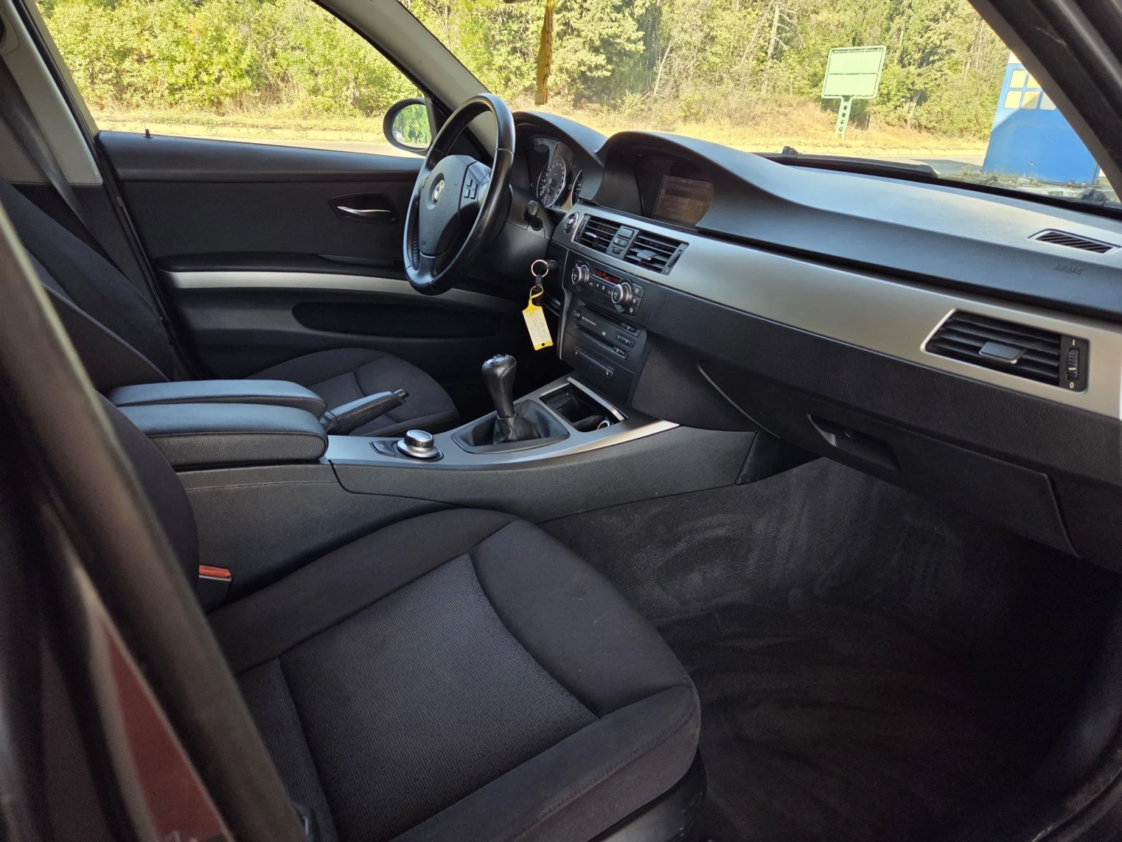 BMW 318 1, 8 tdi 120 hp, снимка 13 - Автомобили и джипове - 56162413