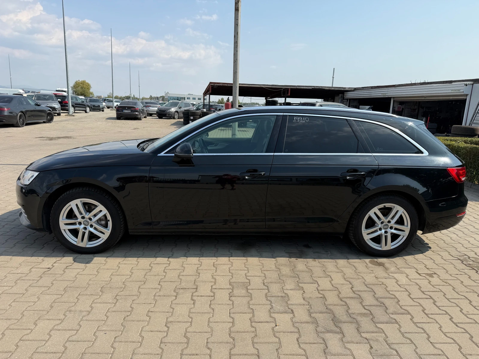 Audi A4 3.0TDI QUATTRO AVTOMAT/NAVI/KOJA EURO 6, снимка 9 - Автомобили и джипове - 56165999