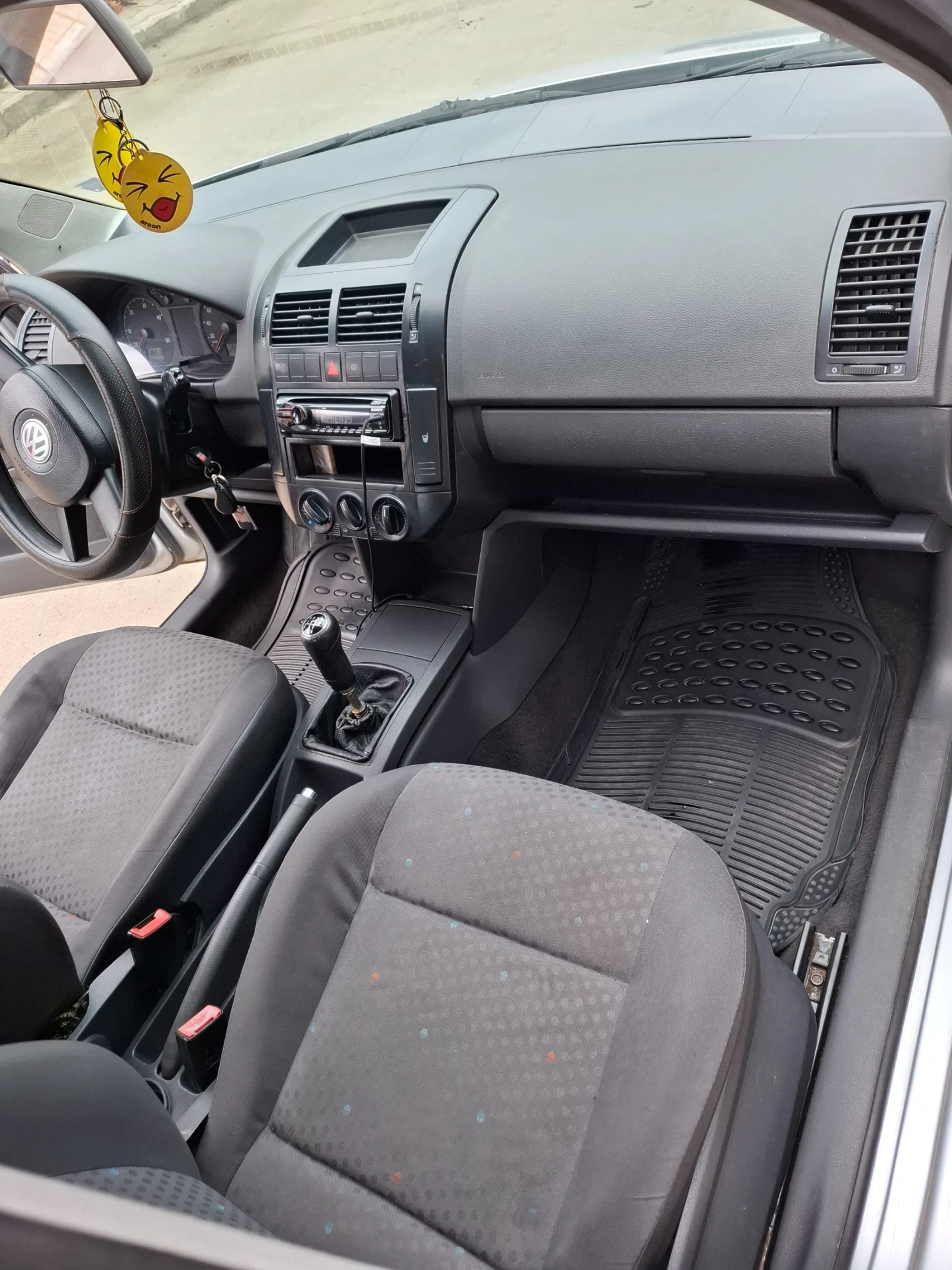 VW Polo, снимка 4 - Автомобили и джипове - 56233596