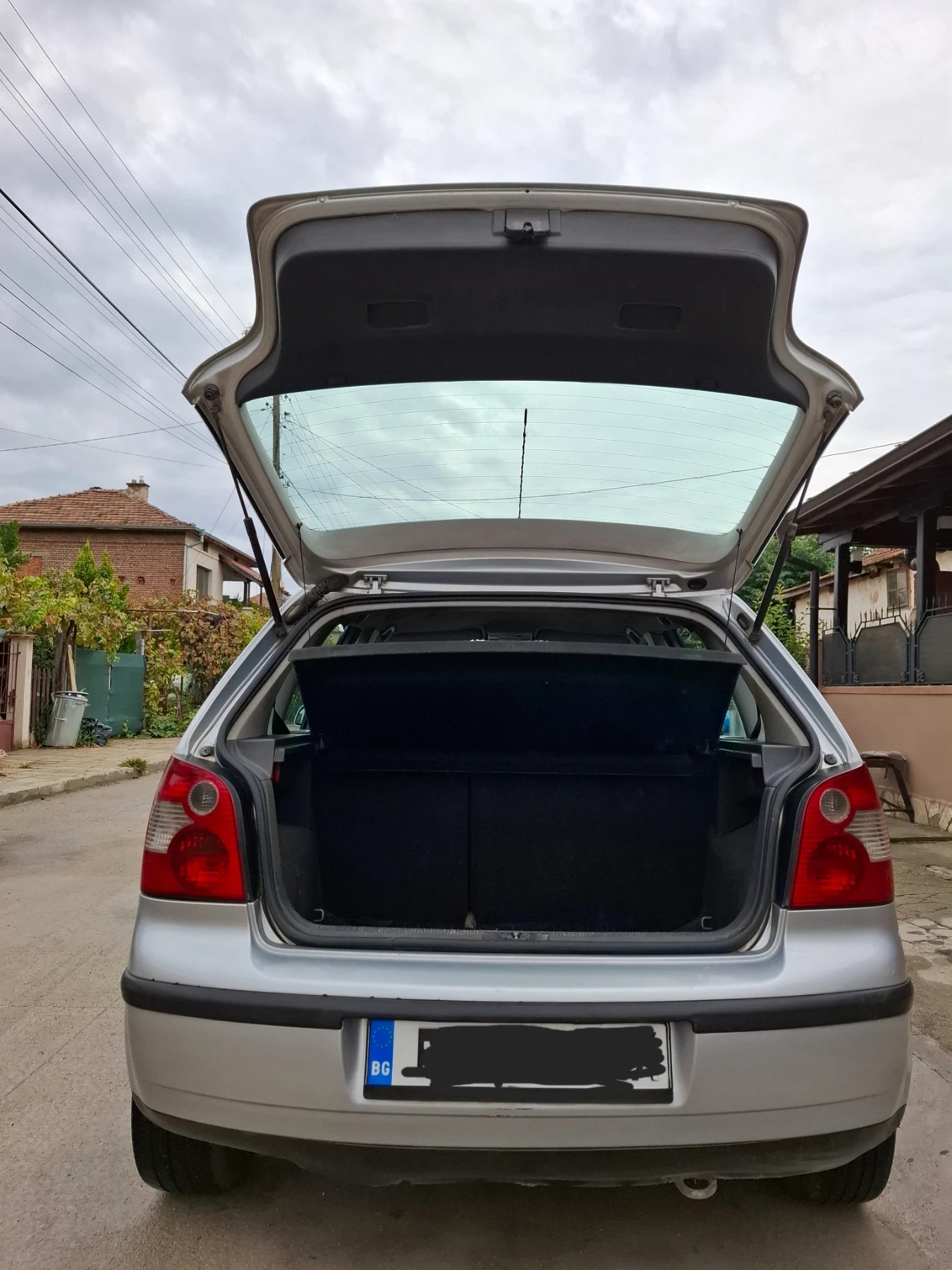 VW Polo, снимка 13 - Автомобили и джипове - 56233596