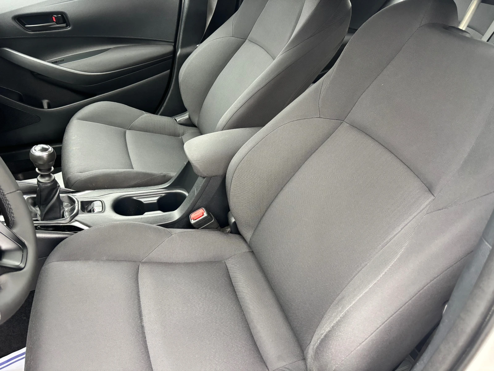 Toyota Corolla Евро 6, снимка 9 - Автомобили и джипове - 56691938