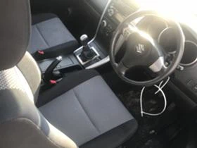 Suzuki Grand vitara 1.6i НА ЧАСТИ 82000КМ, снимка 10