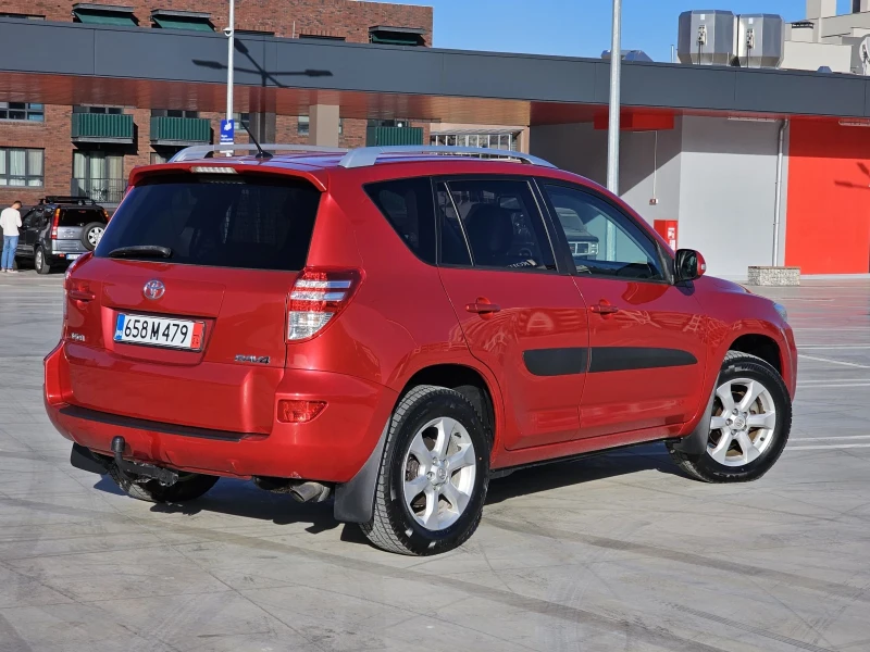 Toyota Rav4 2.2 D4D 150к.с, снимка 10 - Автомобили и джипове - 47755406