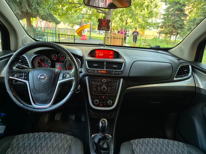 Opel Mokka 1.6 cdti, снимка 8 - Автомобили и джипове - 48630985