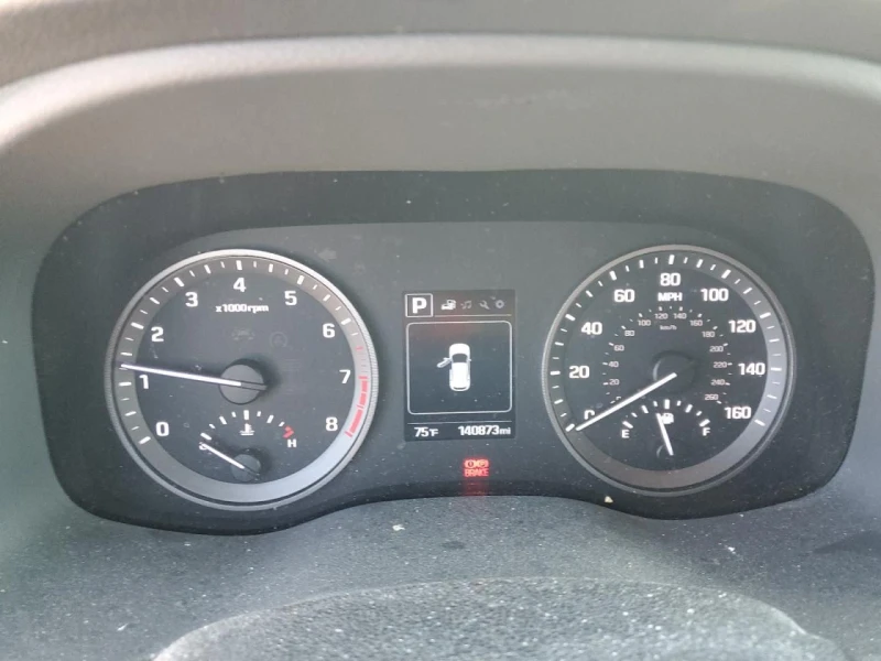 Hyundai Tucson, снимка 9 - Автомобили и джипове - 52751641