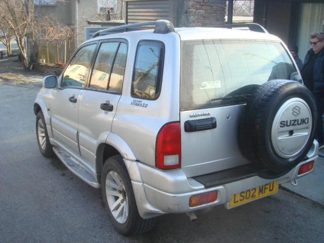 Suzuki Grand vitara 2.0 16V, снимка 2 - Автомобили и джипове - 46834145