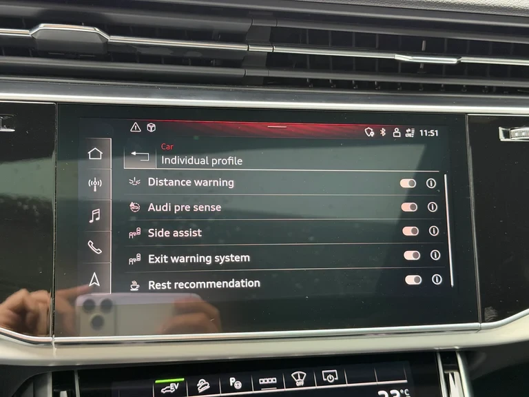 Audi Q7 55 TFSIe, снимка 13 - Автомобили и джипове - 54346788