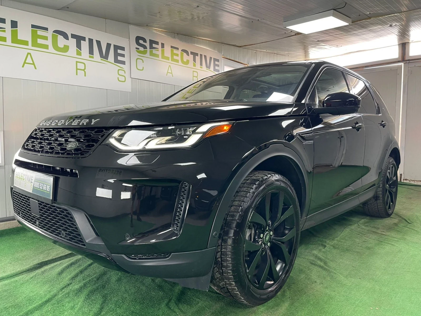 Land Rover Discovery Sport SE 4WD * 15000 km* 360 камери, снимка 1