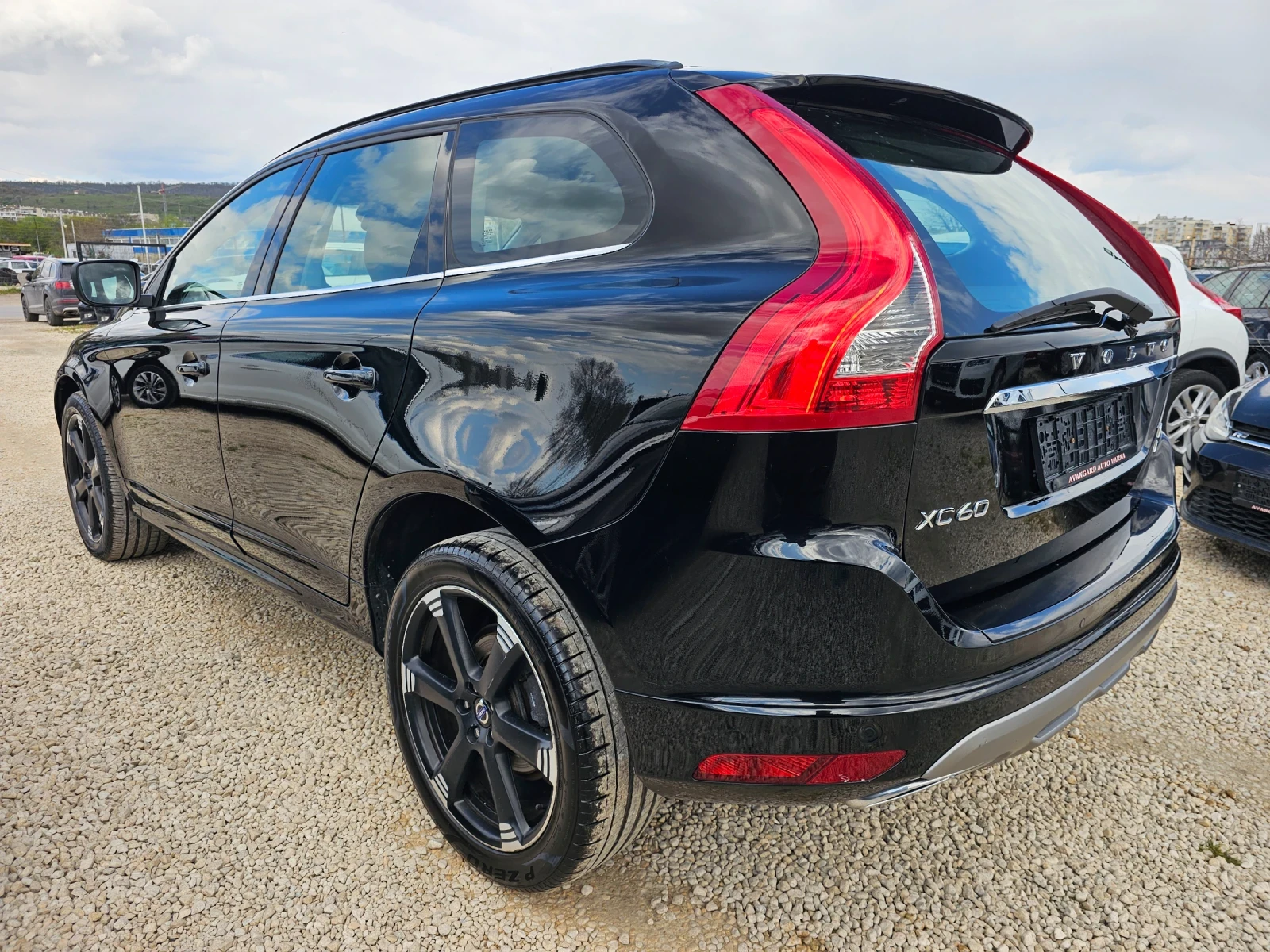 Volvo XC60 2.4D, 163к.с. 4x4 - изображение 6