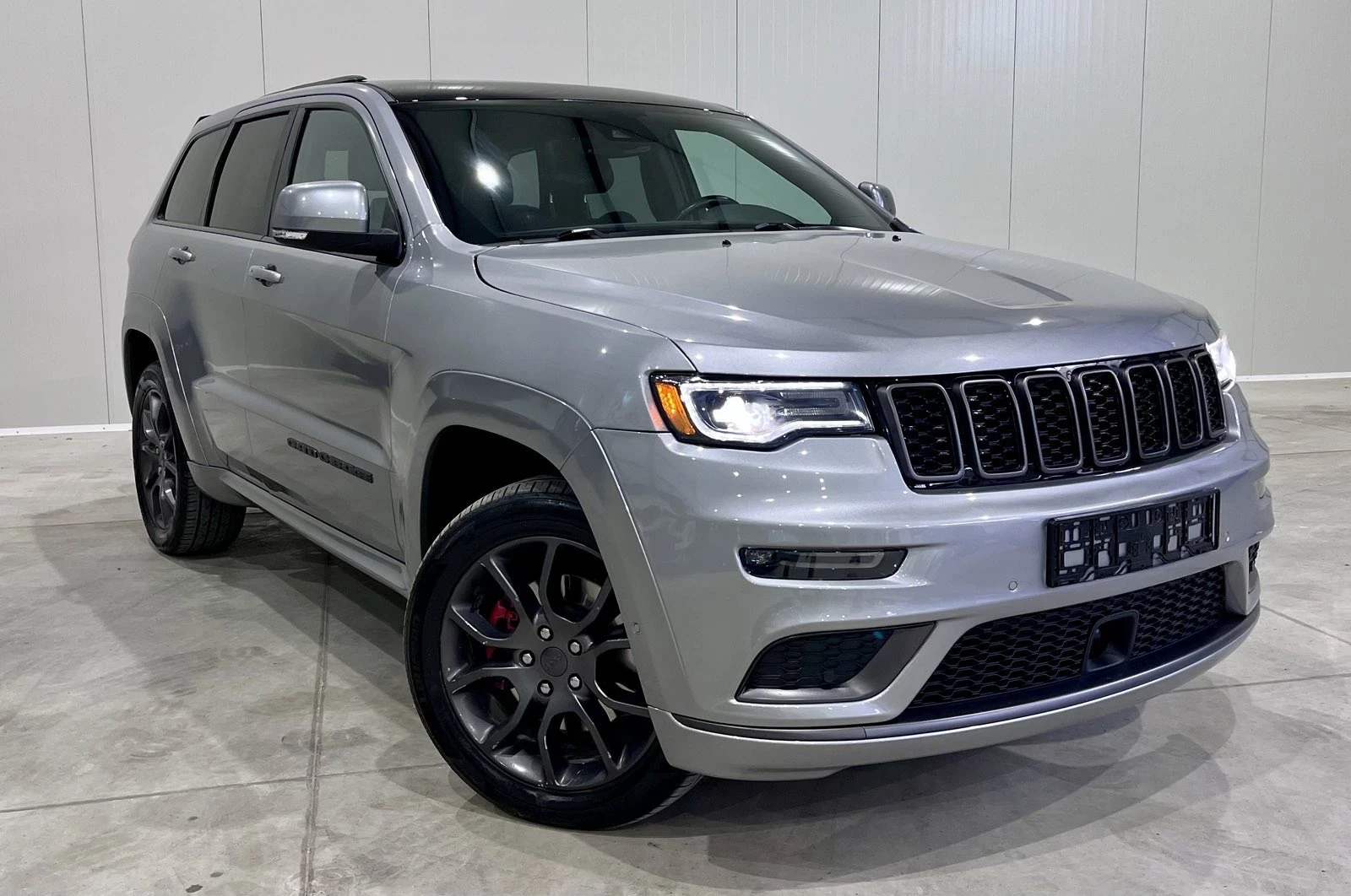 Jeep Grand cherokee OVERLAND 5.7 HEMI 4x4-SRT ФЕЙС, БЕНЗИН - изображение 7