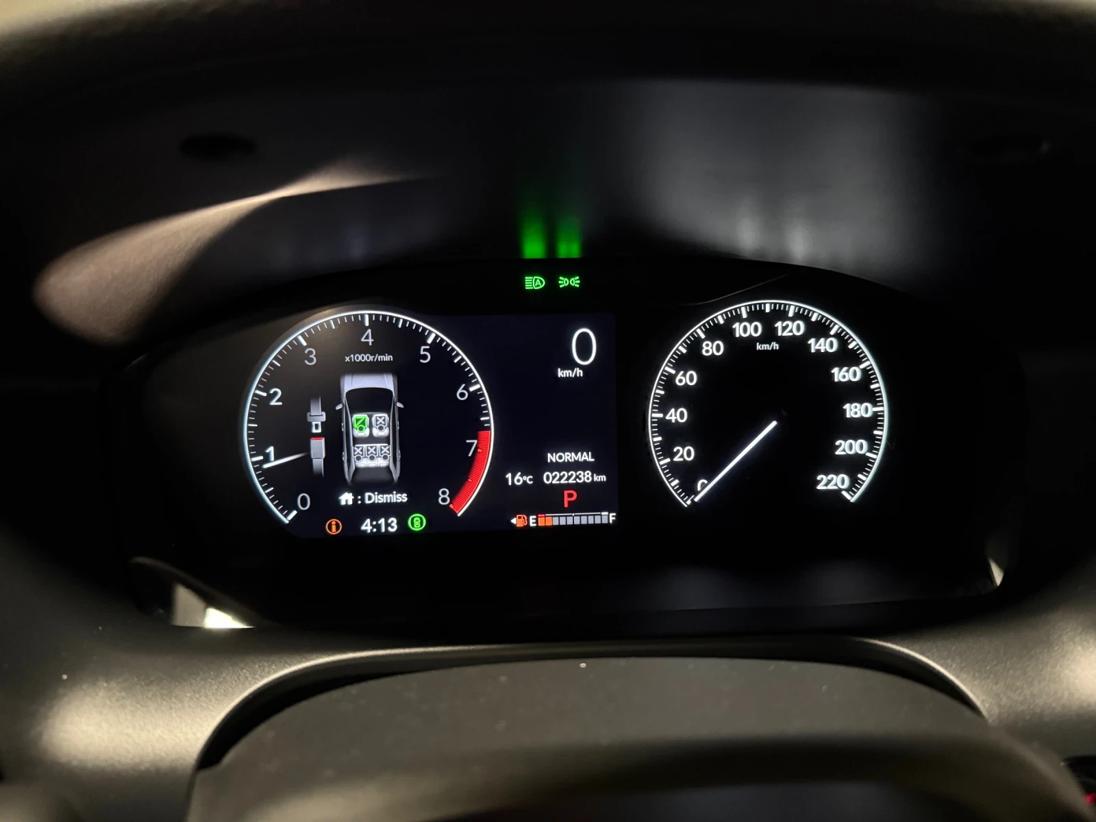 Honda Hr-v 2024 2.0 Sport AWD 22000 km Distronic - изображение 2