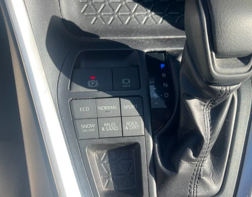 Toyota Rav4 Автокредит*  - изображение 10