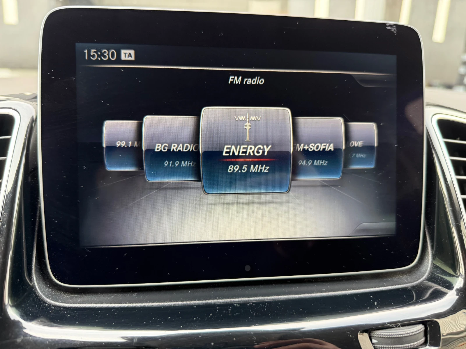 Mercedes-Benz GLE 500 4Matic+ Designo+ 360камери+ Подгрев+ Обдухване+ Ca, снимка 14 - Автомобили и джипове - 53716971