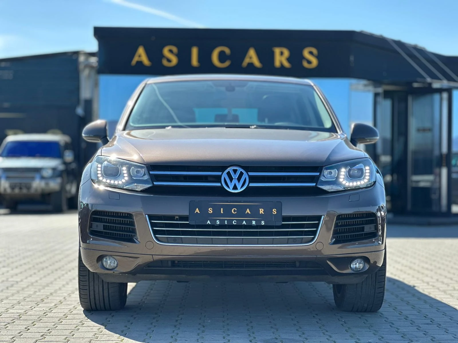 VW Touareg / 3.0D / 245 HP / СМЕНЕНИ ВЕРИГИ  / ОБСЛУЖЕН / - изображение 8
