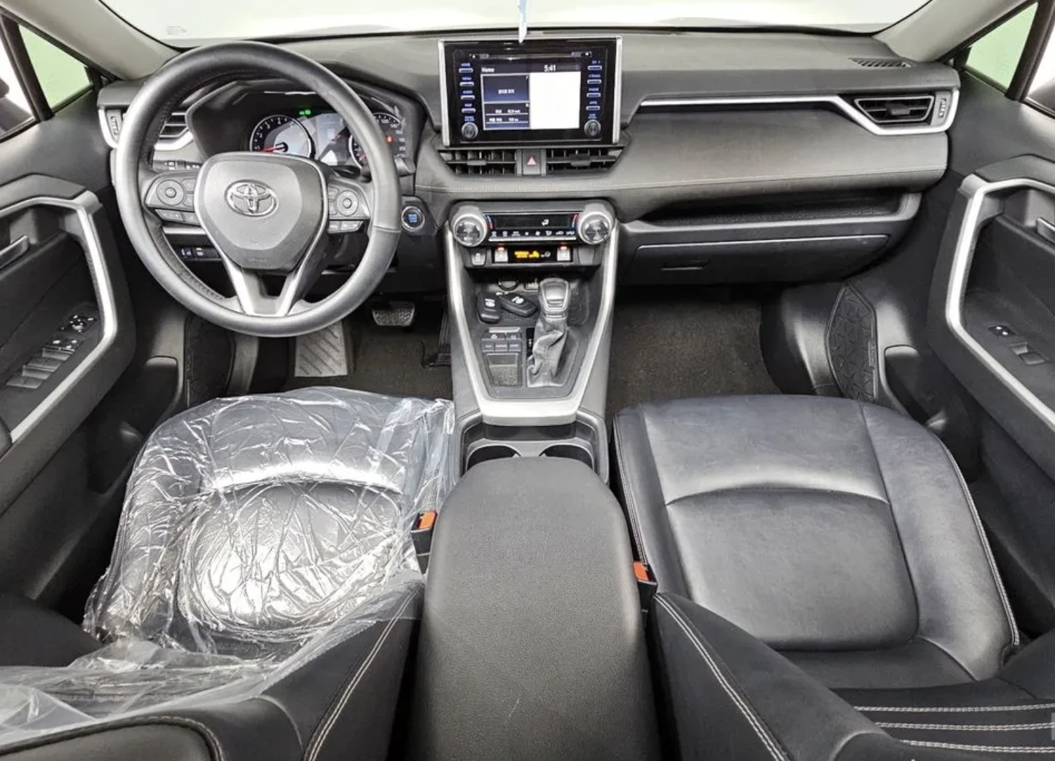 Toyota Rav4 2.5 2WD* ЕДИН СОБСТВЕНИК* ДВА КЛЮЧА, снимка 7 - Автомобили и джипове - 54020654