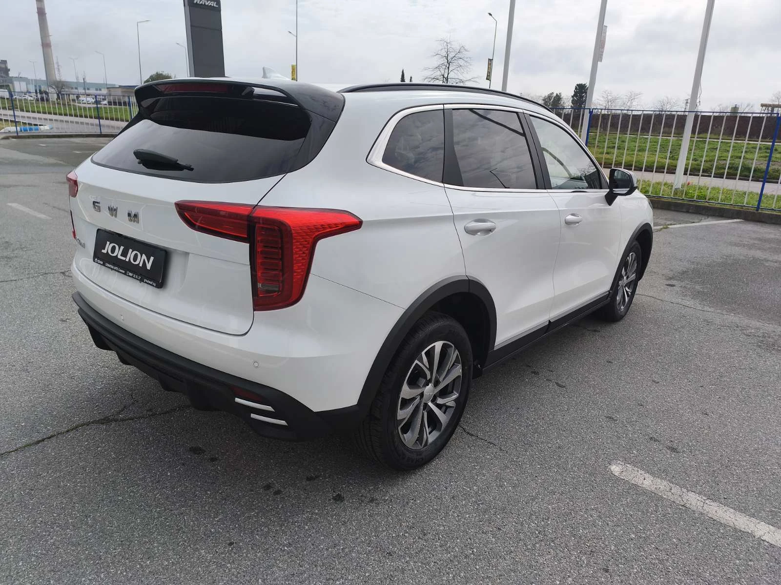 Haval Jolion 1.5T Comfort, снимка 8 - Автомобили и джипове - 54037234