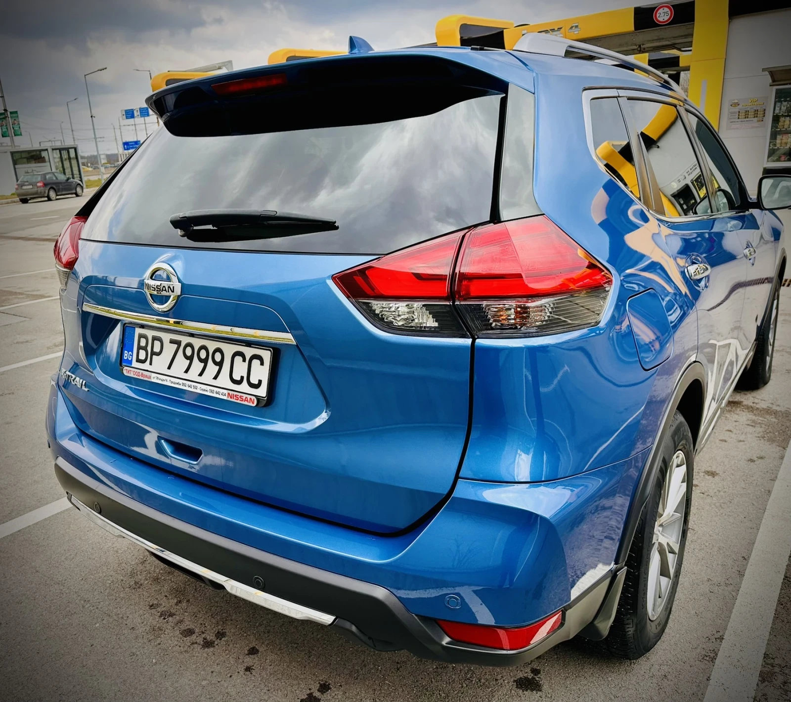 Nissan X-trail, снимка 7 - Автомобили и джипове - 54704708