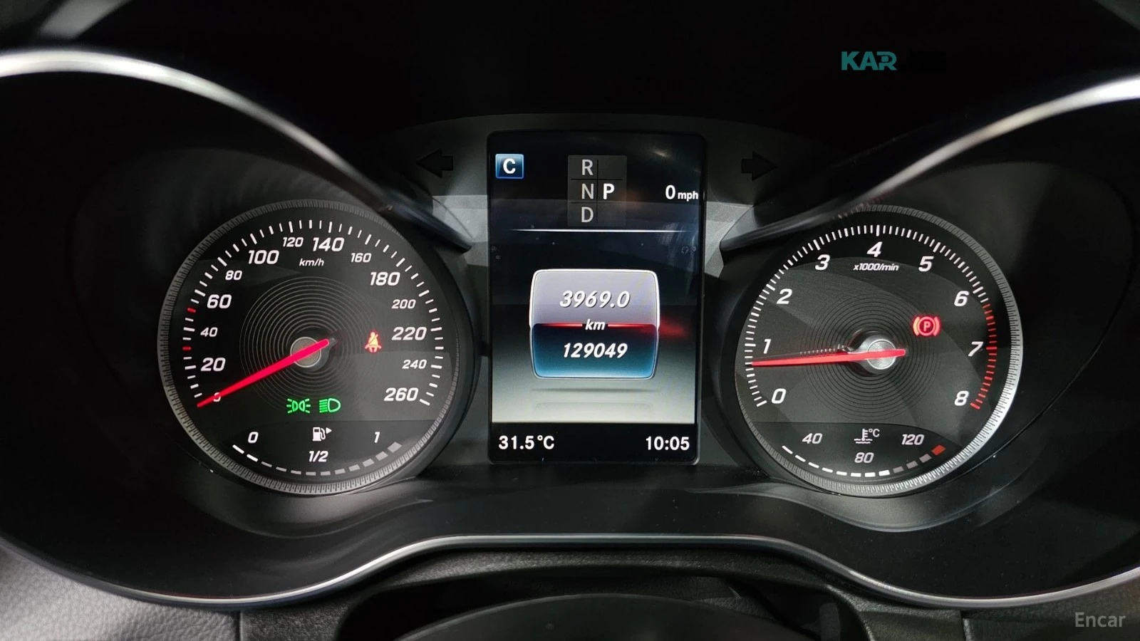 Mercedes-Benz GLC 300 4MATIC* AMG-LINE* BURMESTER* 360* ХЕДЪП* ПОДГРЕВ* , снимка 7 - Автомобили и джипове - 55831823