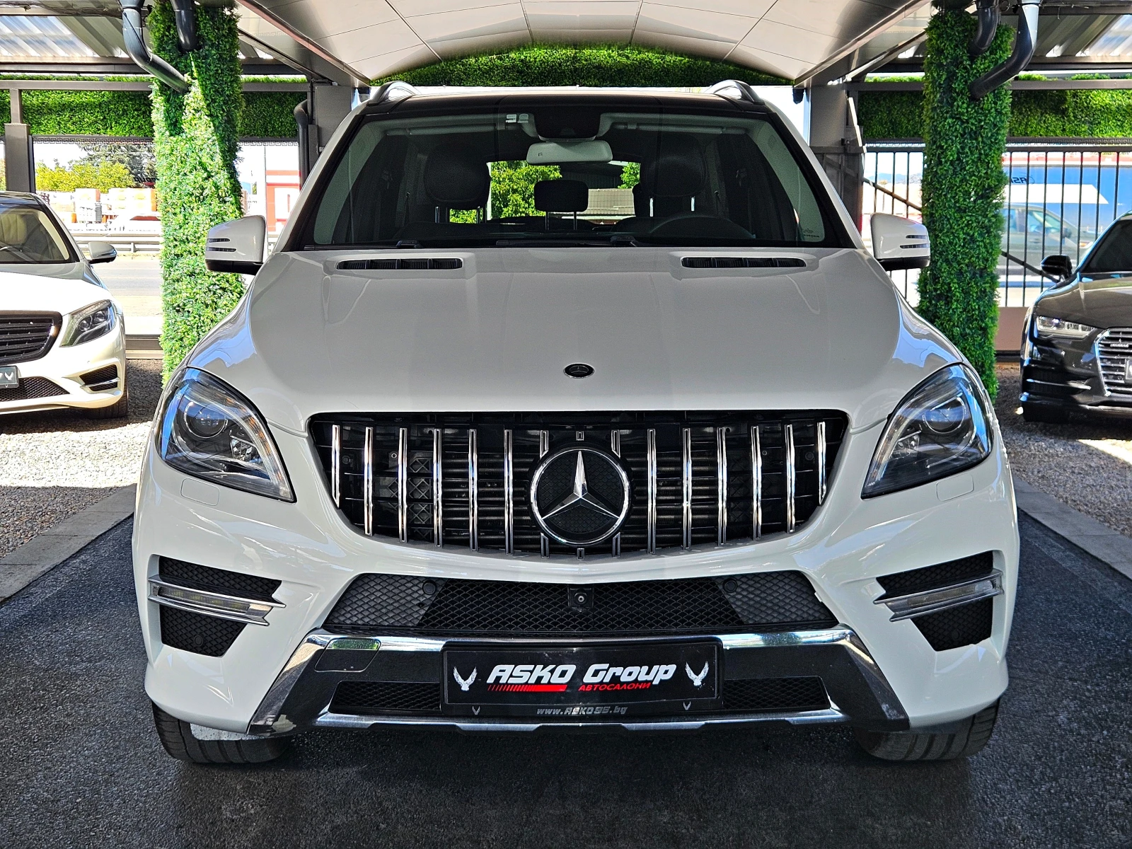 Mercedes-Benz ML 350 AMG/360CAMERA/PANO/AIRMAT/ПОДГРЕВ/ОБДУХ/ПАМЕТ/LIZI, снимка 2 - Автомобили и джипове - 56071222