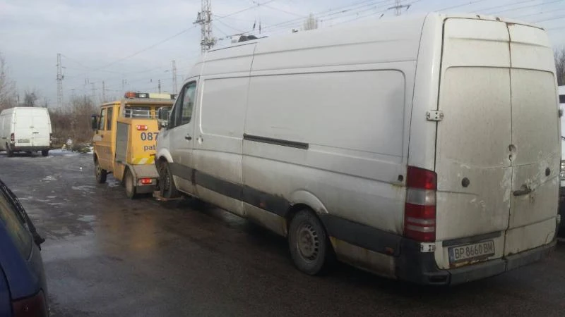 Iveco Daily Вилица, снимка 14 - Бусове и автобуси - 48983389