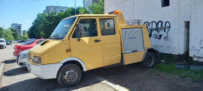 Iveco Daily Вилица, снимка 5 - Бусове и автобуси - 48983389