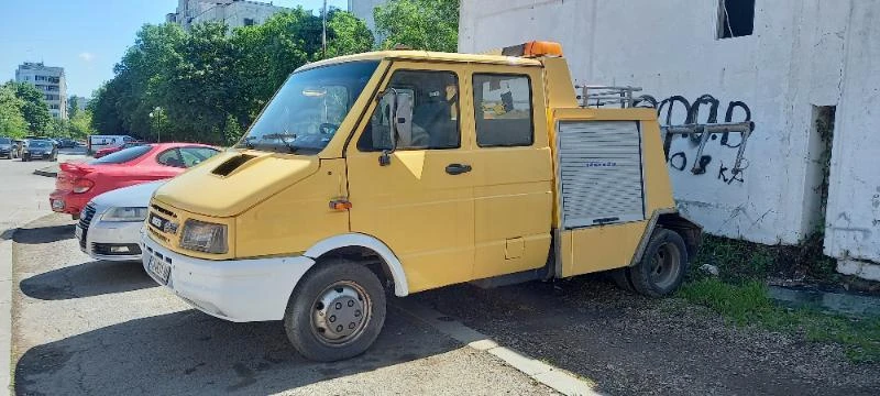 Iveco Daily Вилица, снимка 10 - Бусове и автобуси - 48983389