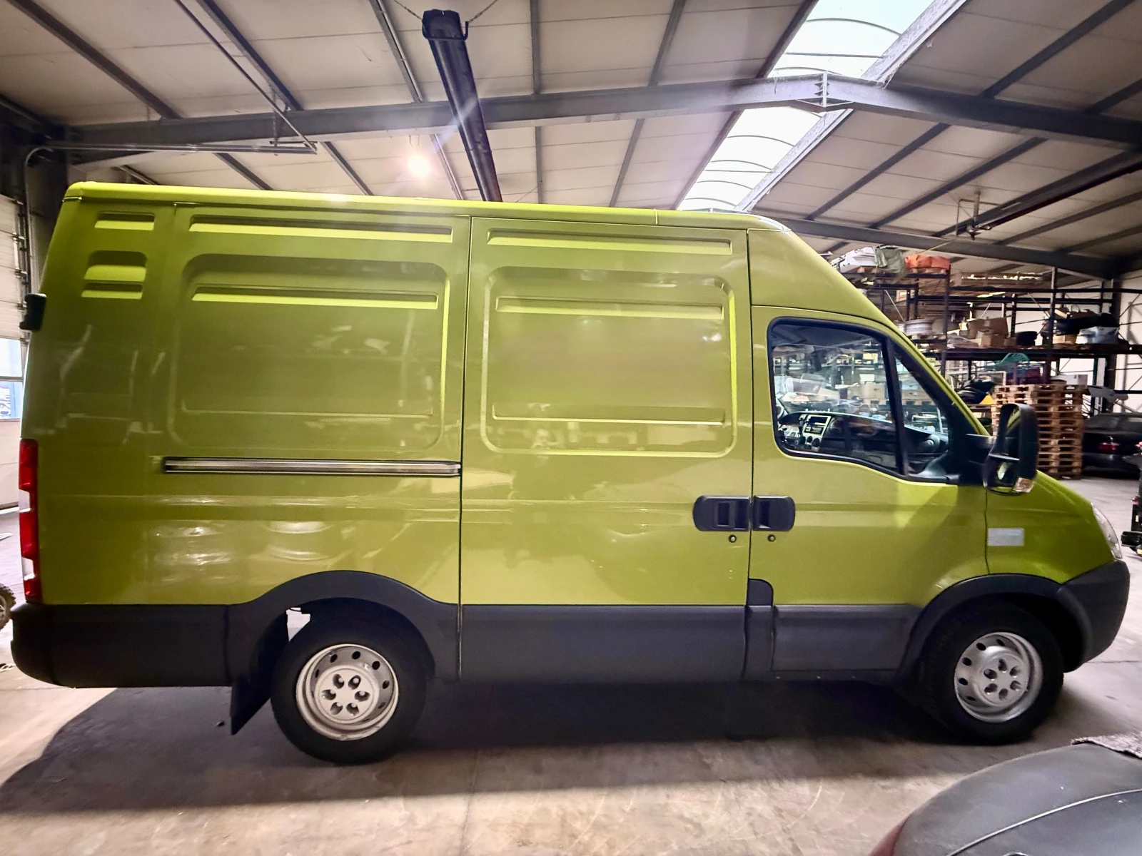 Iveco Daily 35S14 3.0 D, снимка 5 - Бусове и автобуси - 54173592