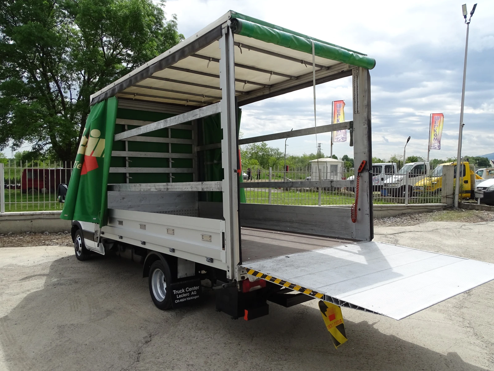 Iveco 35c17 ЩОРА С БОРД * * КЛИМАТИК* * , снимка 6 - Бусове и автобуси - 54571362