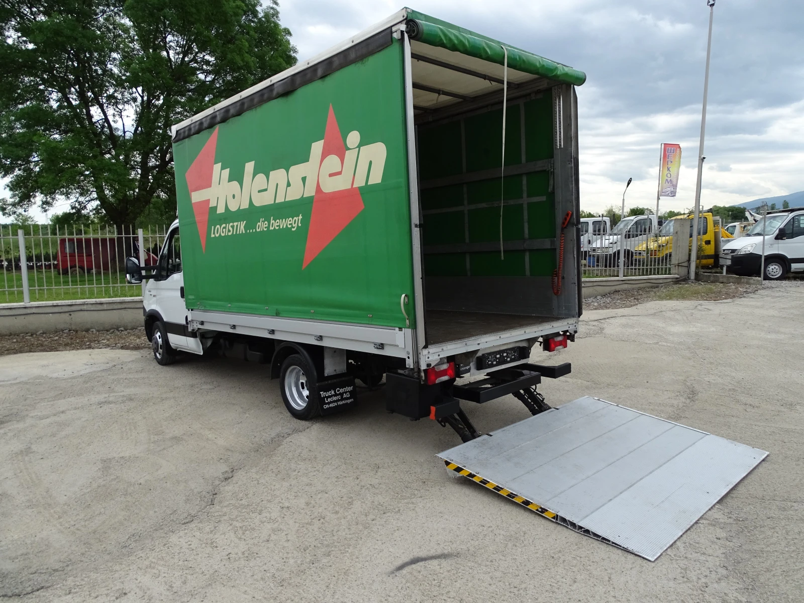 Iveco 35c17 ЩОРА С БОРД * * КЛИМАТИК* * , снимка 9 - Бусове и автобуси - 54571362